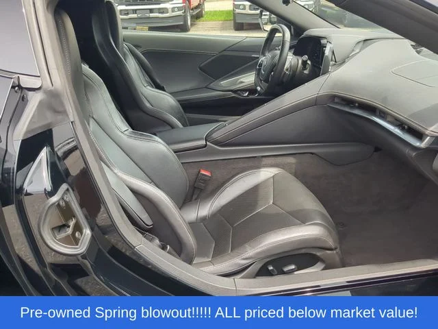 Used 2025 Black Chevrolet Z06 image 40
