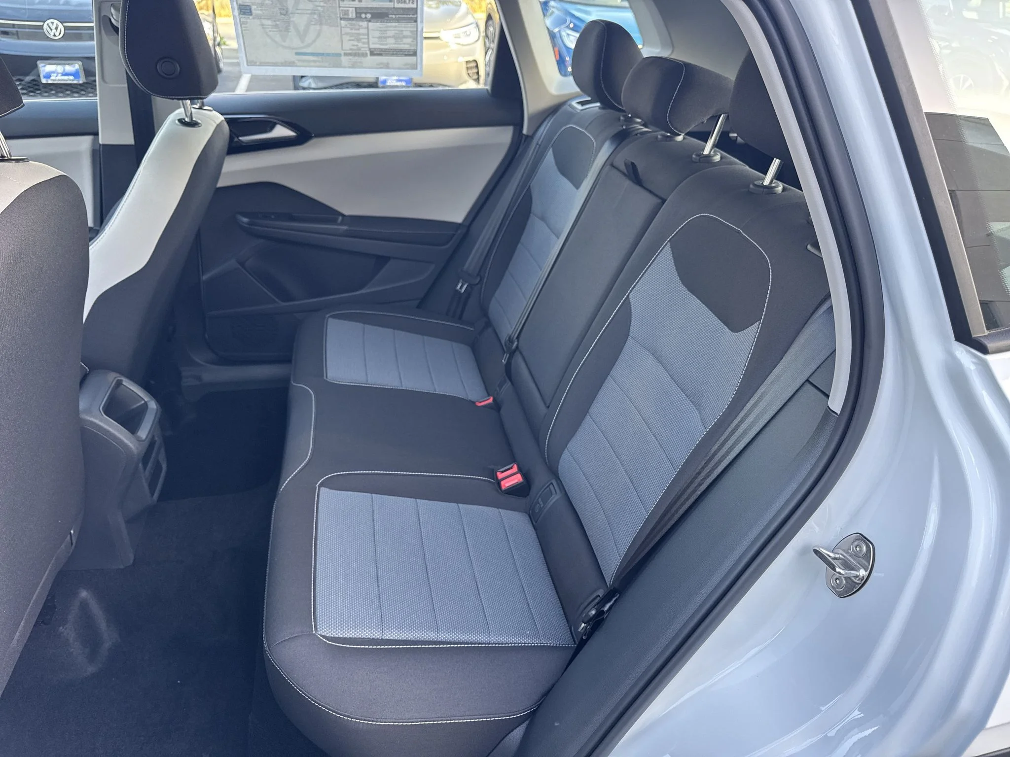 New 2026 Pure White Volkswagen S image 33