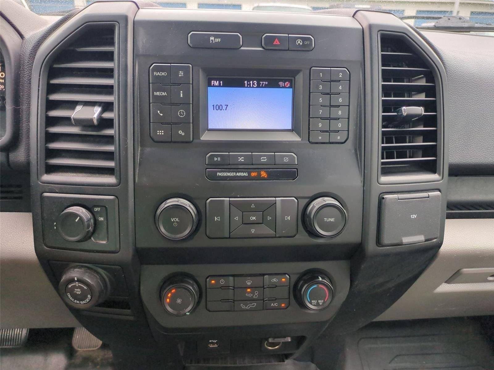 Used 2019 Oxford White Ford XL image 24