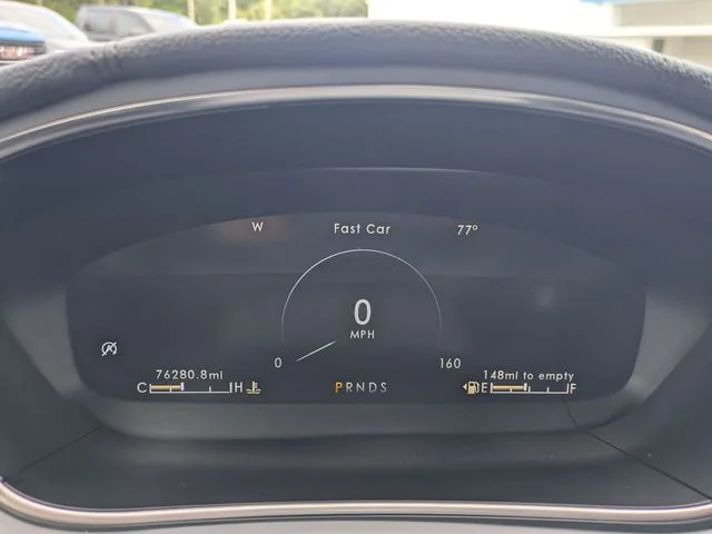 Used 2019 Gray Lincoln Reserve image 27