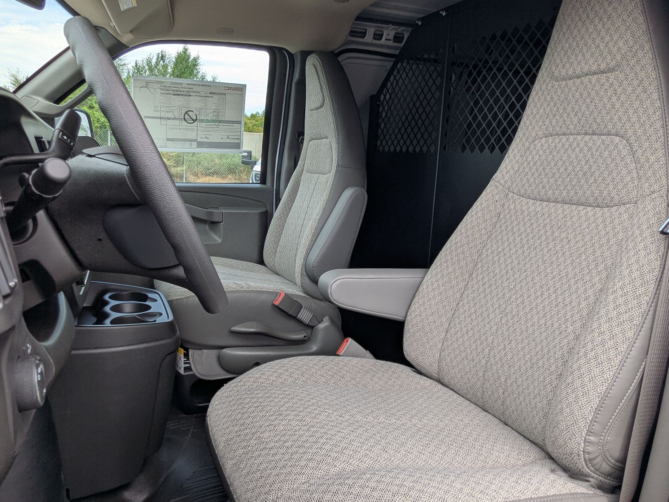 New 2025 Summit White GMC Work Van image 14