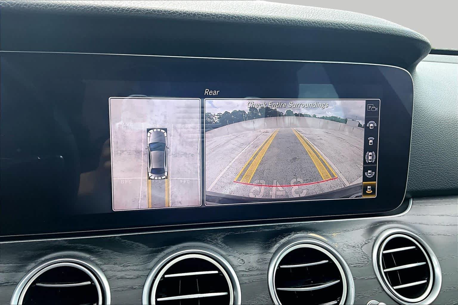 Used 2020 Obsidian Black Metallic Mercedes-Benz E 350 image 26