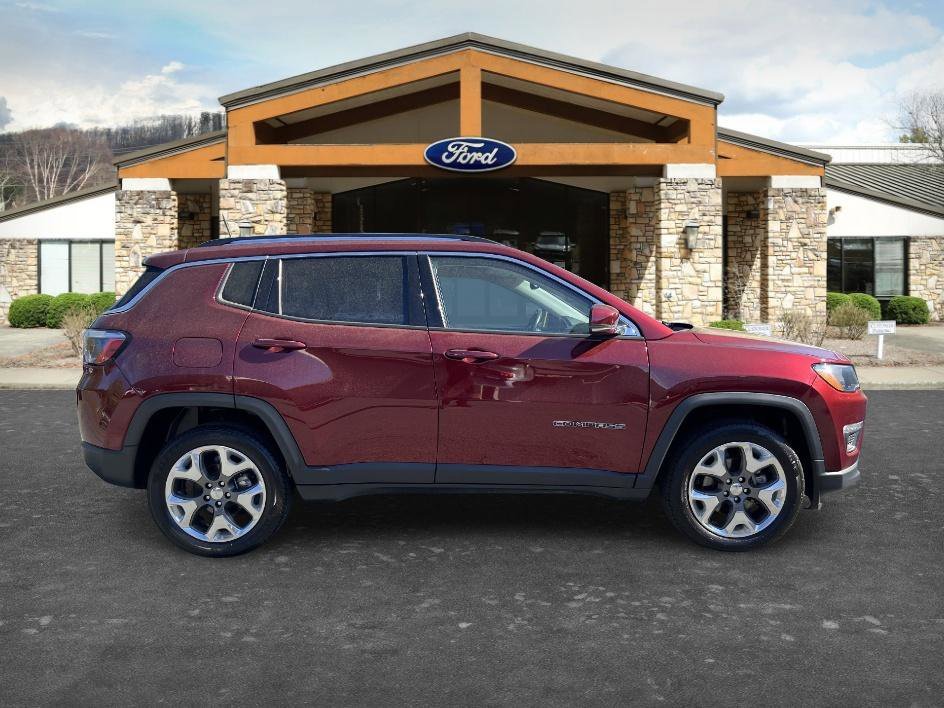 Used 2021 Velvet Red Pearlcoat Jeep Limited image 5