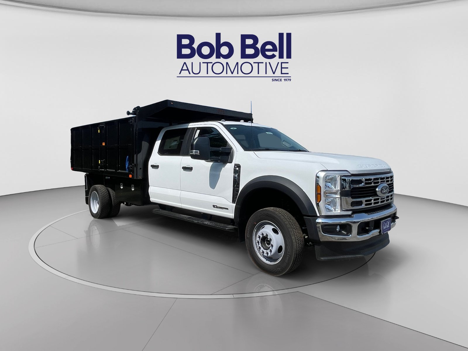 New 2026 Oxford White Ford F-550® XL image 7