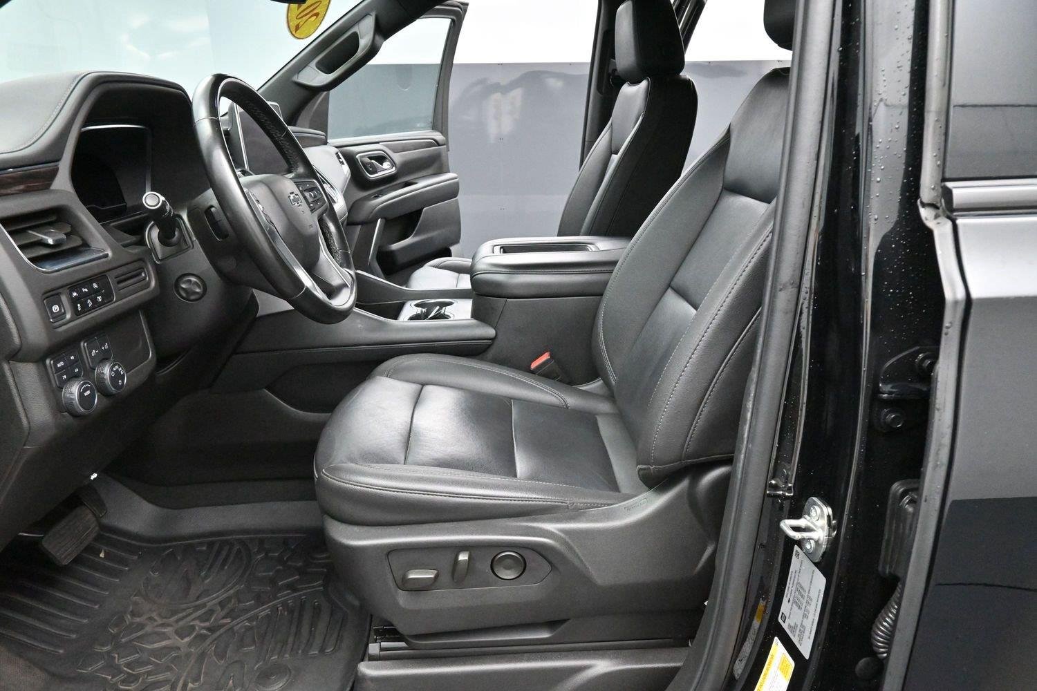 Used 2024 Black Chevrolet Z71 image 15