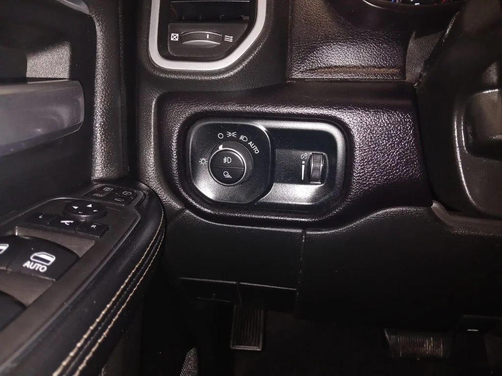 Used 2024 White Ram Big Horn image 16