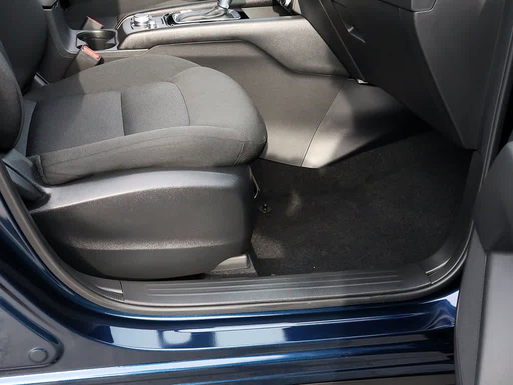 2025 Mazda CX-5 S - Photo 29