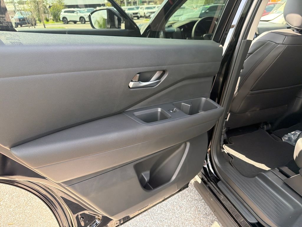 New 2026 Nissan Pathfinder SL 4D Sport Utility