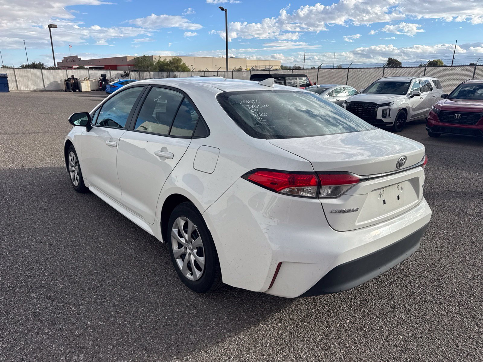 Used 2025 Ice Toyota LE image 3