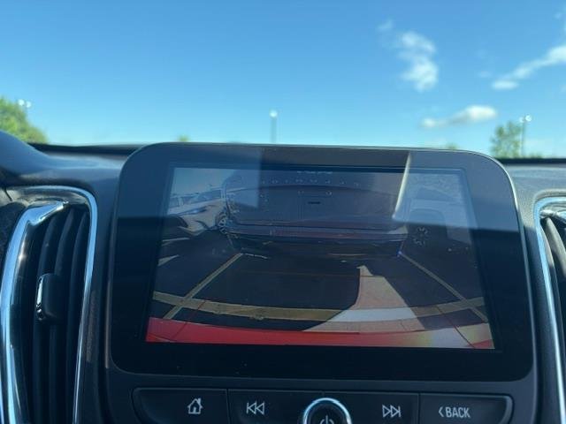 Used 2018 Cajun Red Tintcoat Chevrolet LT image 7