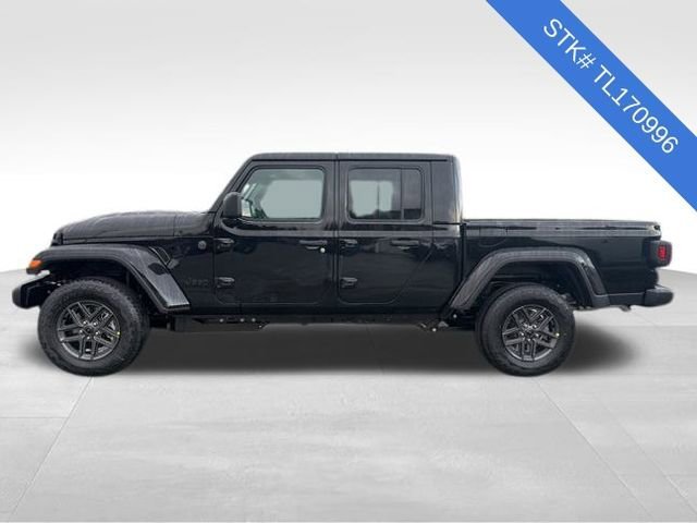 New 2026 Black Clear-Coat Exterior Paint Jeep Sport S image 3