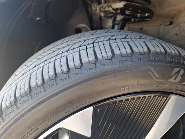 Certified Used 2025 Gray Nissan SR image 28