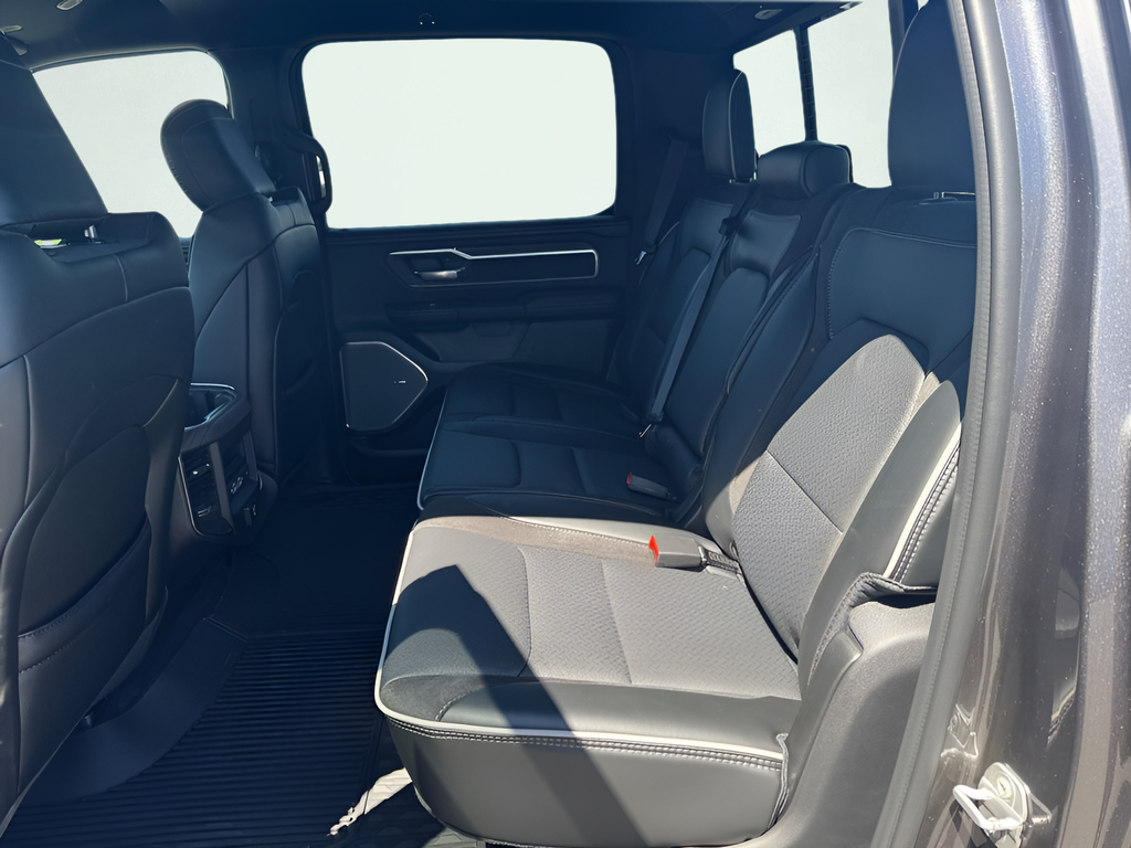 2025 RAM 1500 Laramie - Photo 13