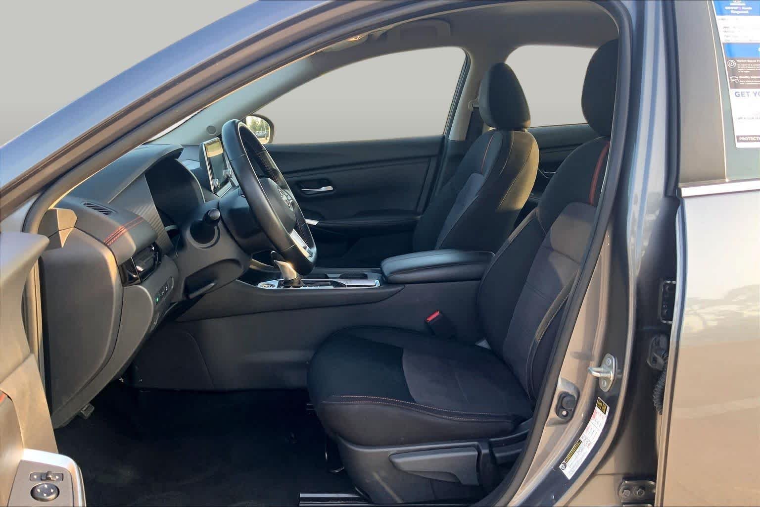 Used 2025 Gun Metallic Nissan SR image 8
