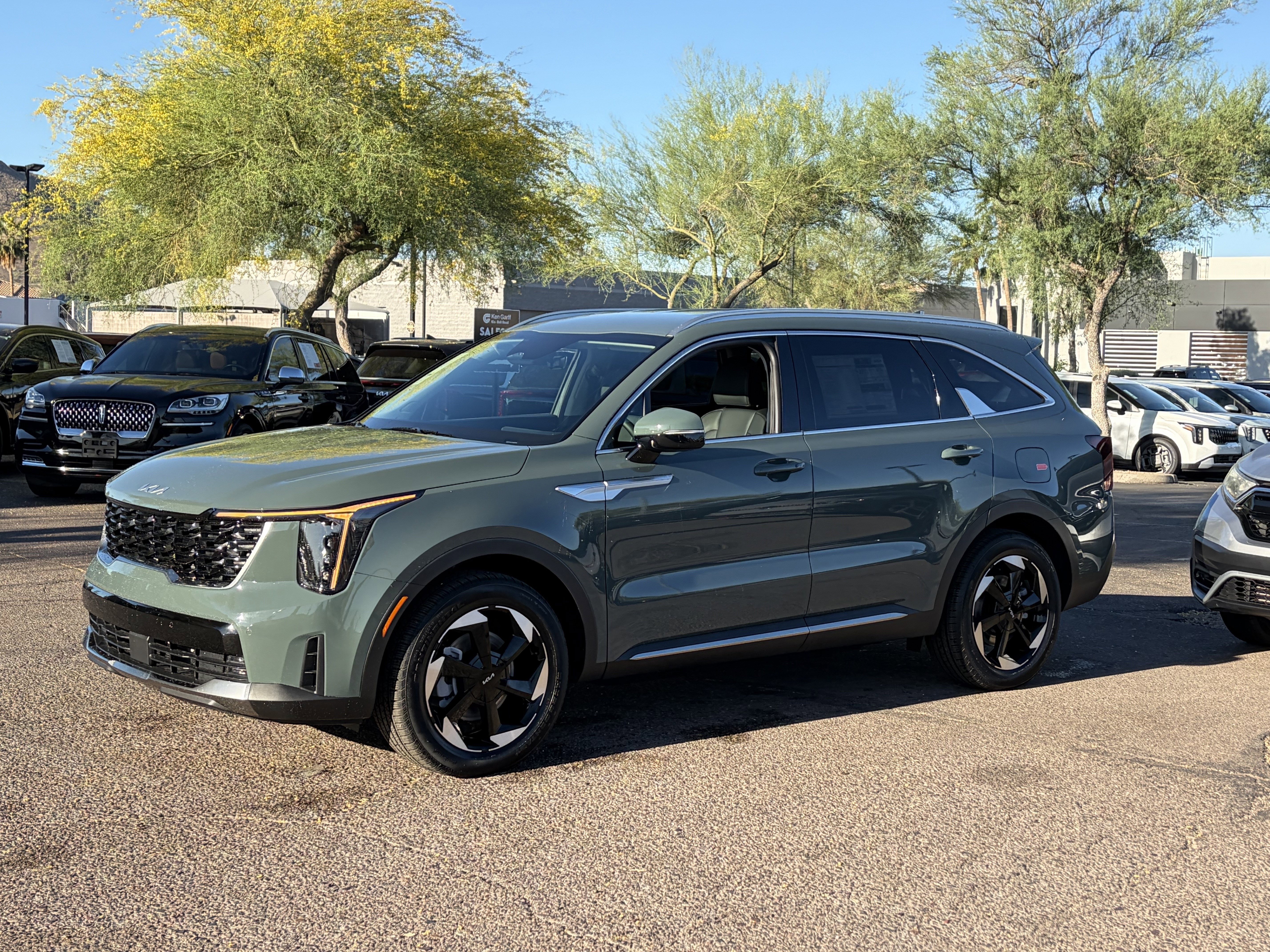 New 2026 Cityscape Green Kia EX image 6