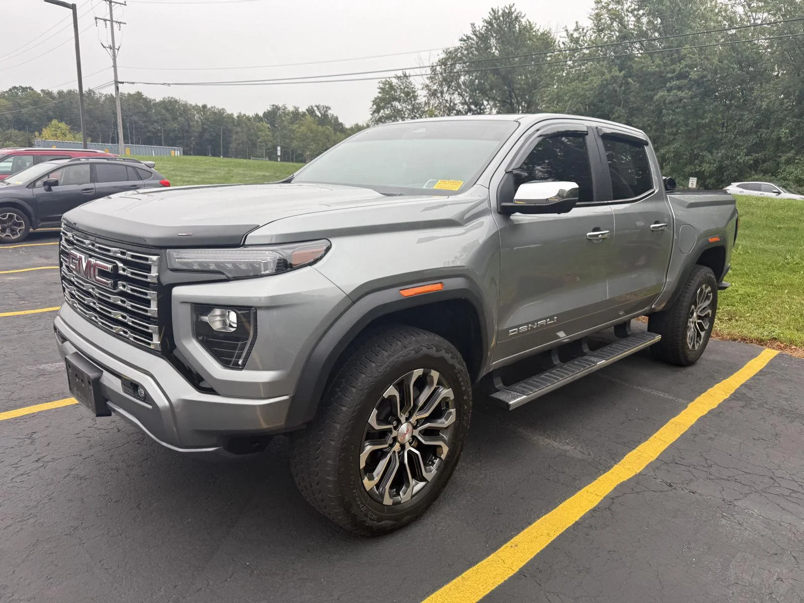 Used 2023 Sterling Metallic GMC Denali image 3