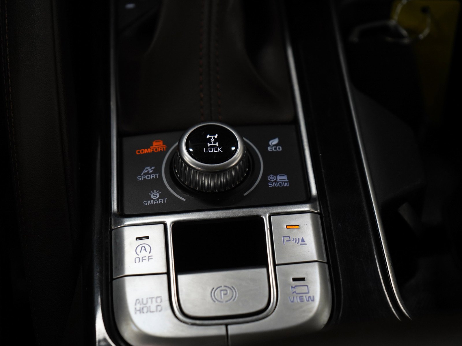 Used 2020 Dark Moss Kia SX AWD image 20