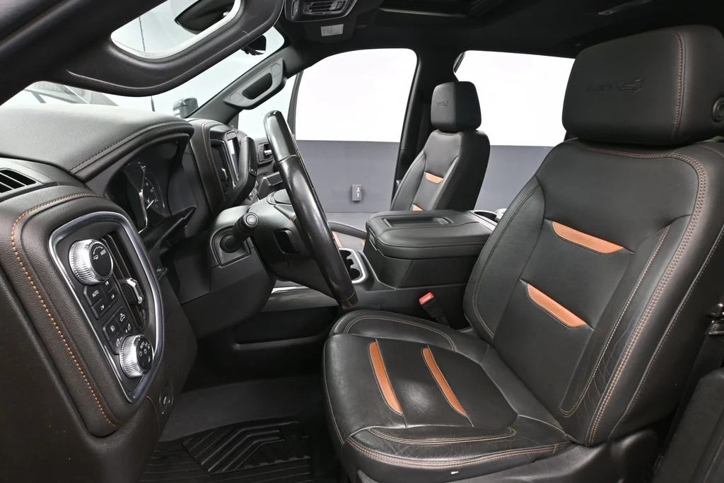 Used 2022 Green GMC AT4 image 31