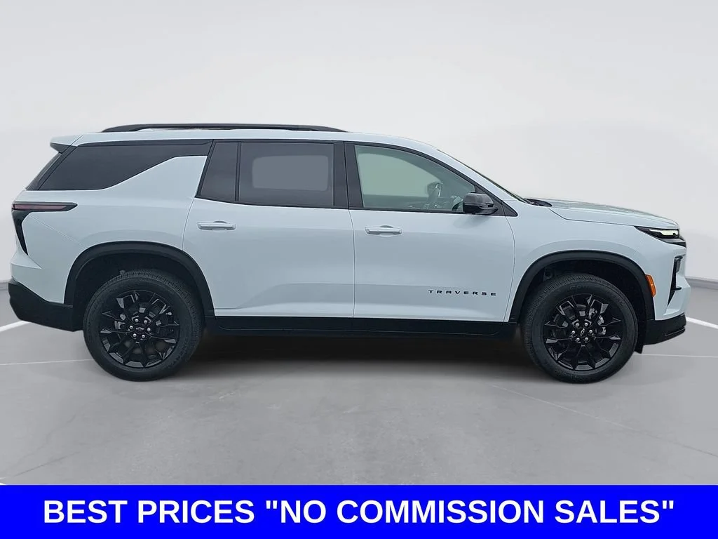New 2026 Polar White Tricoat Chevrolet LT image 2
