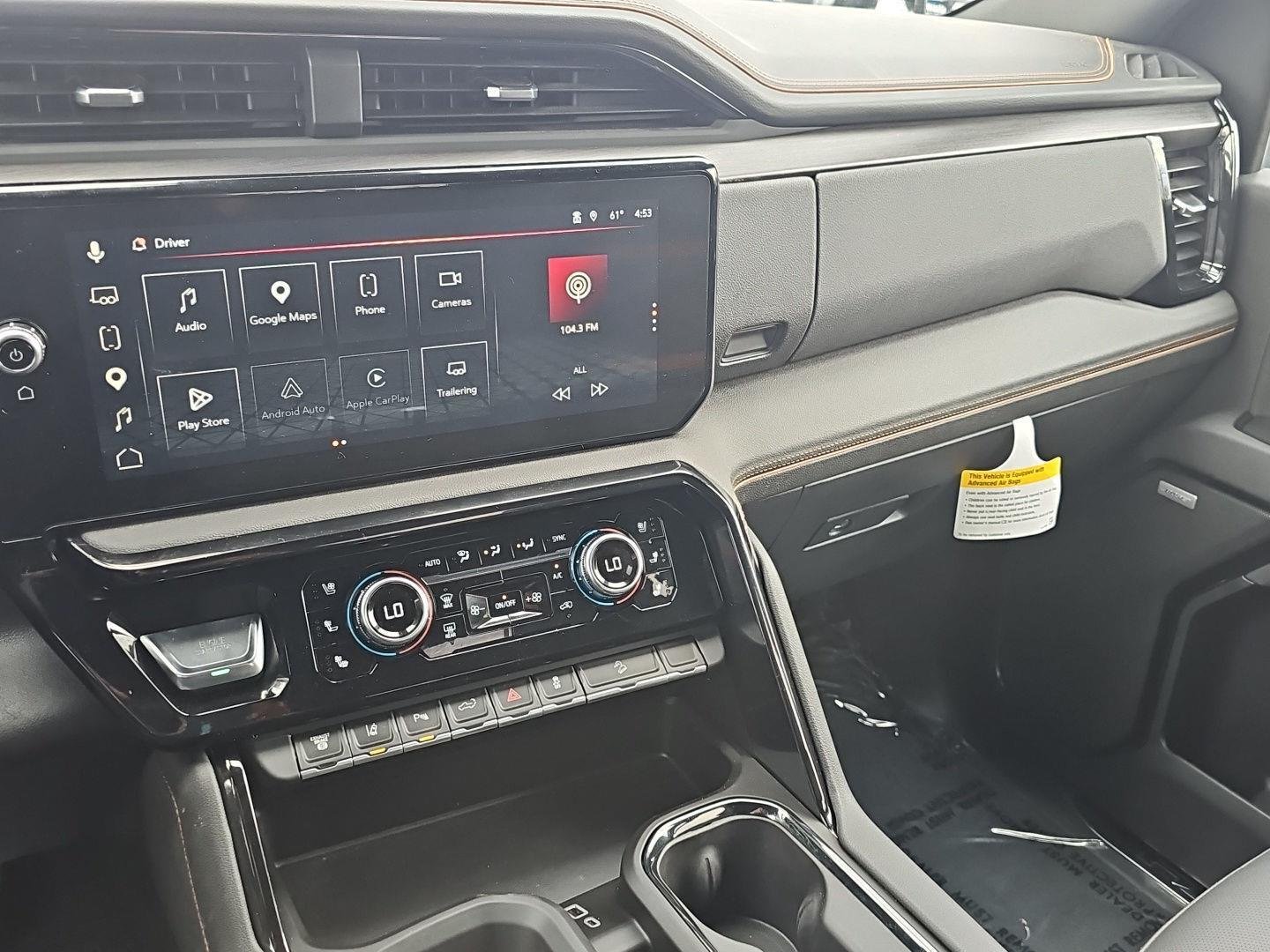 Used 2025 Summit White GMC AT4 image 17
