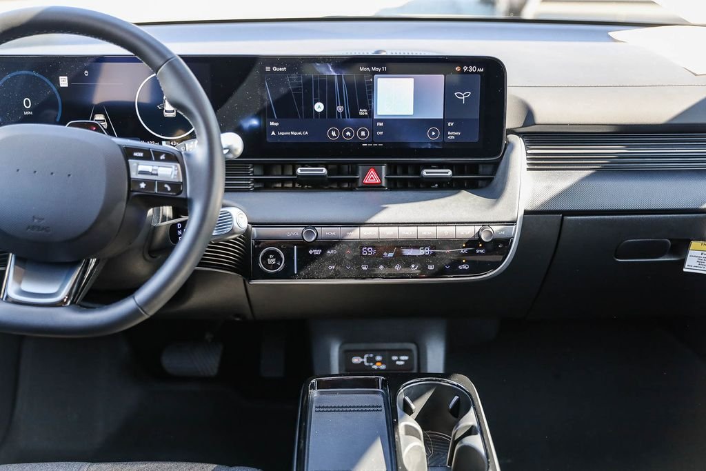 2026 Hyundai IONIQ 5 SE - Photo 13