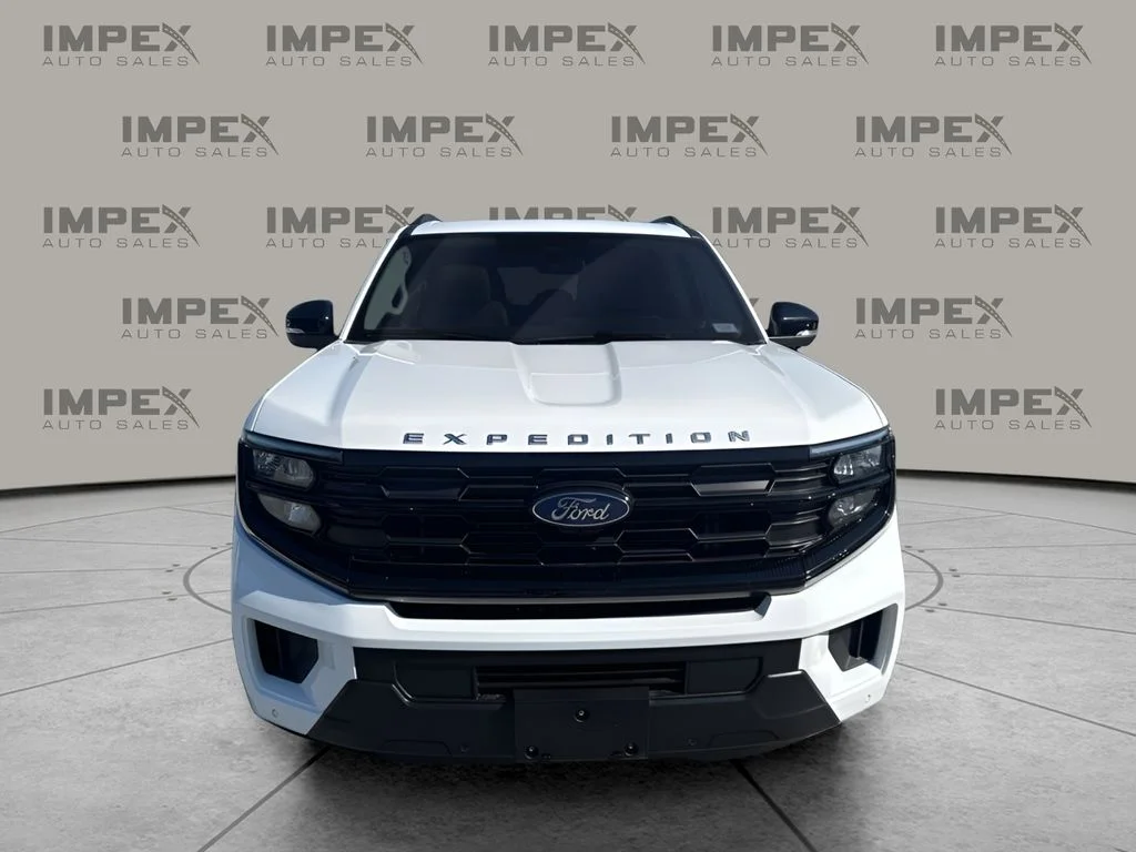Used 2025 White Ford Active image 8