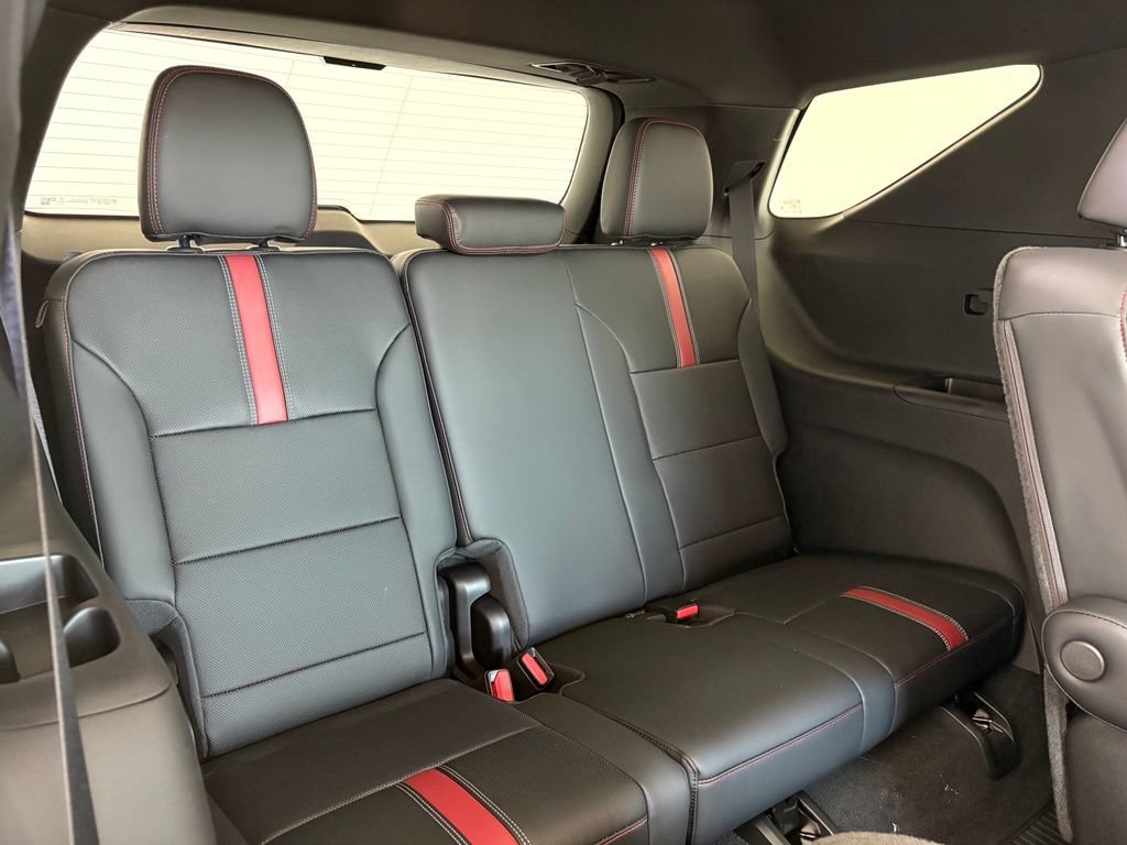 2027 Chevrolet Traverse RS - Photo 48
