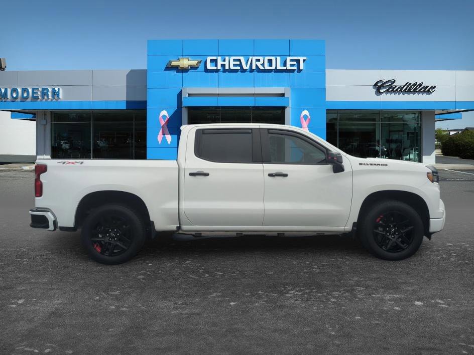 Used 2024 Summit White Chevrolet RST image 6