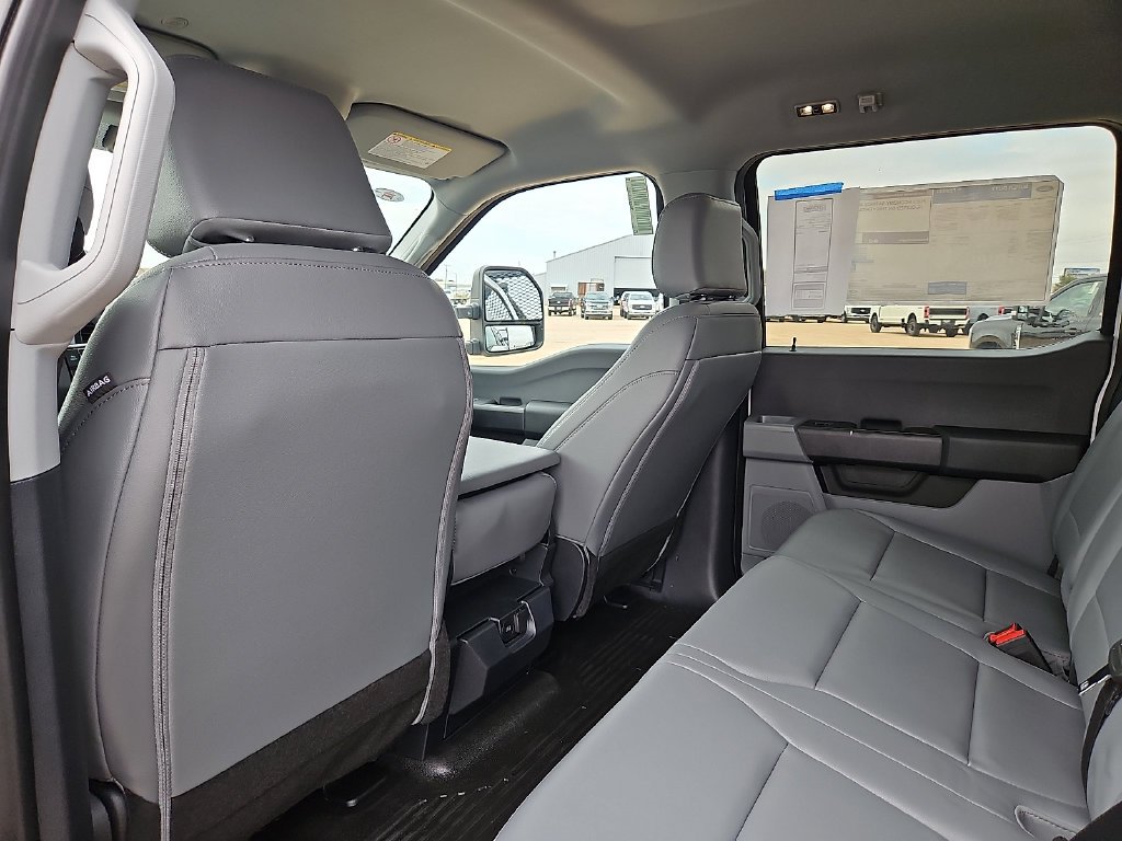 New 2026 Oxford White Ford F-350® XL image 20