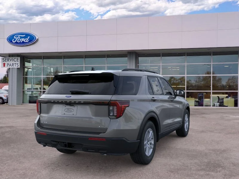 New 2026 Carbonized Gray Metallic Ford Active image 8