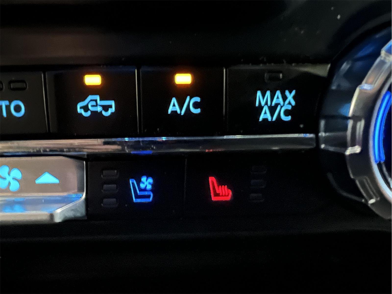 Used 2023 Carbonized Gray Ford LARIAT image 24
