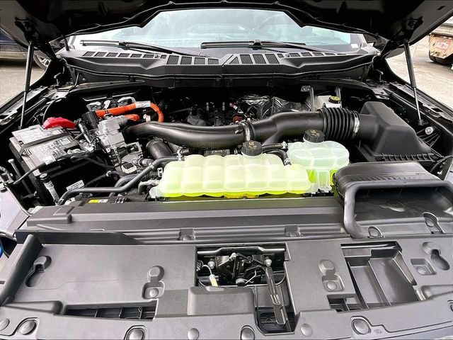 2025 Ford F-150 XLT - Photo 11