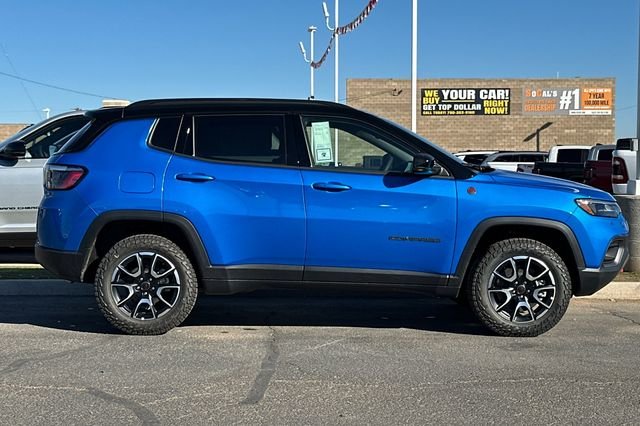 2026 Jeep Compass Trailhawk - Photo 6