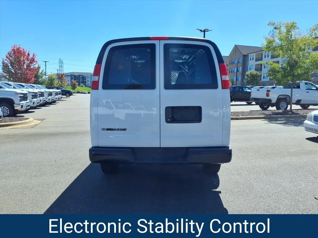 2025 Chevrolet Express Cargo Work Van - Photo 31