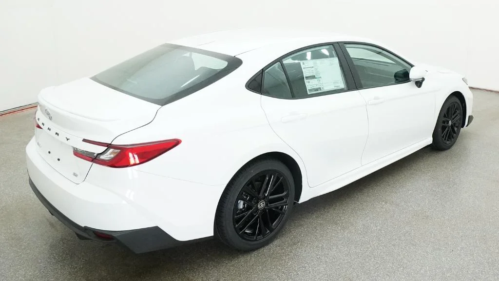 New 2026 Ice Cap Toyota SE image 8