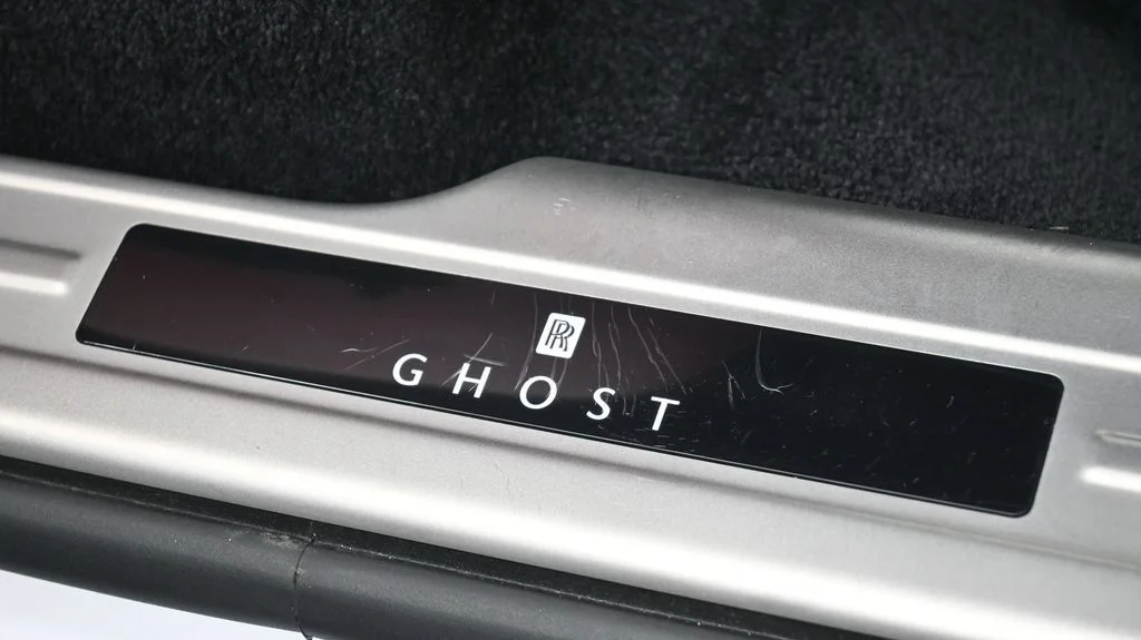 Certified Used 2021 White Rolls-Royce  image 9