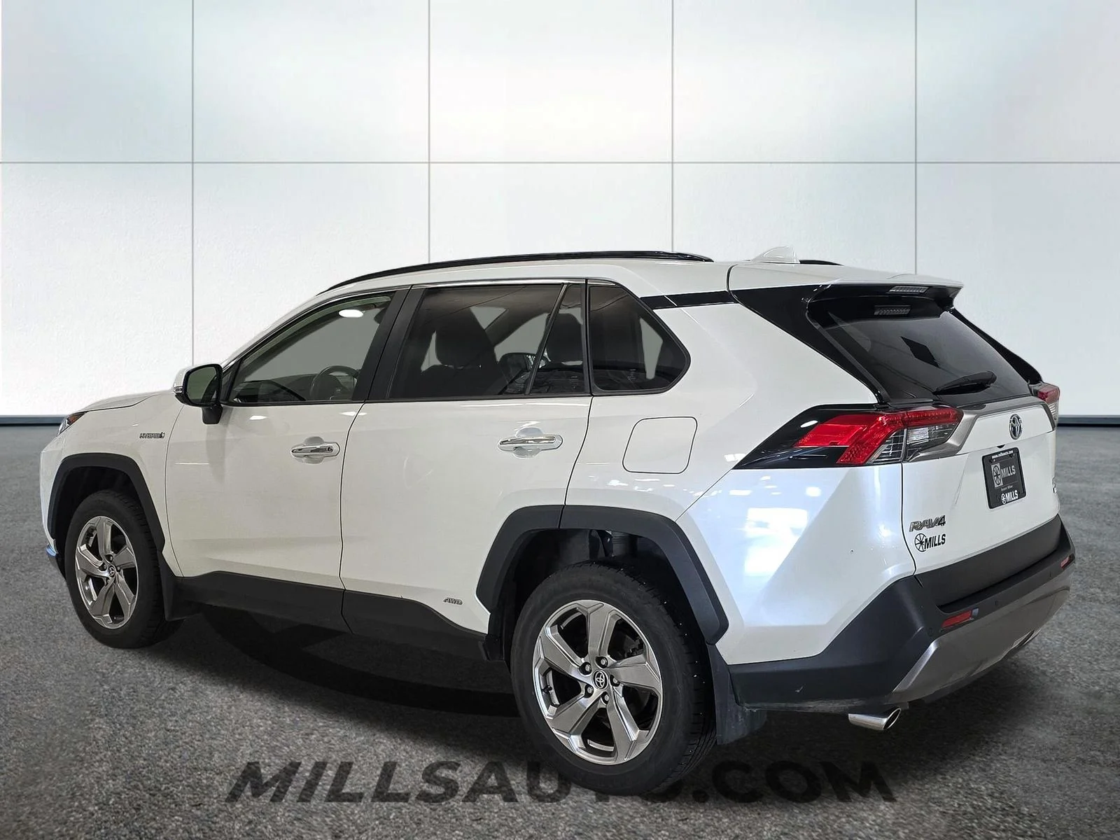 Used 2021 White Toyota Limited image 4
