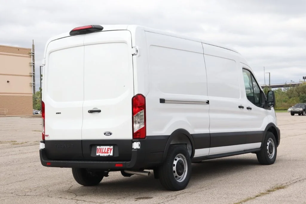 New 2027 Oxford White Ford Cargo Van image 9