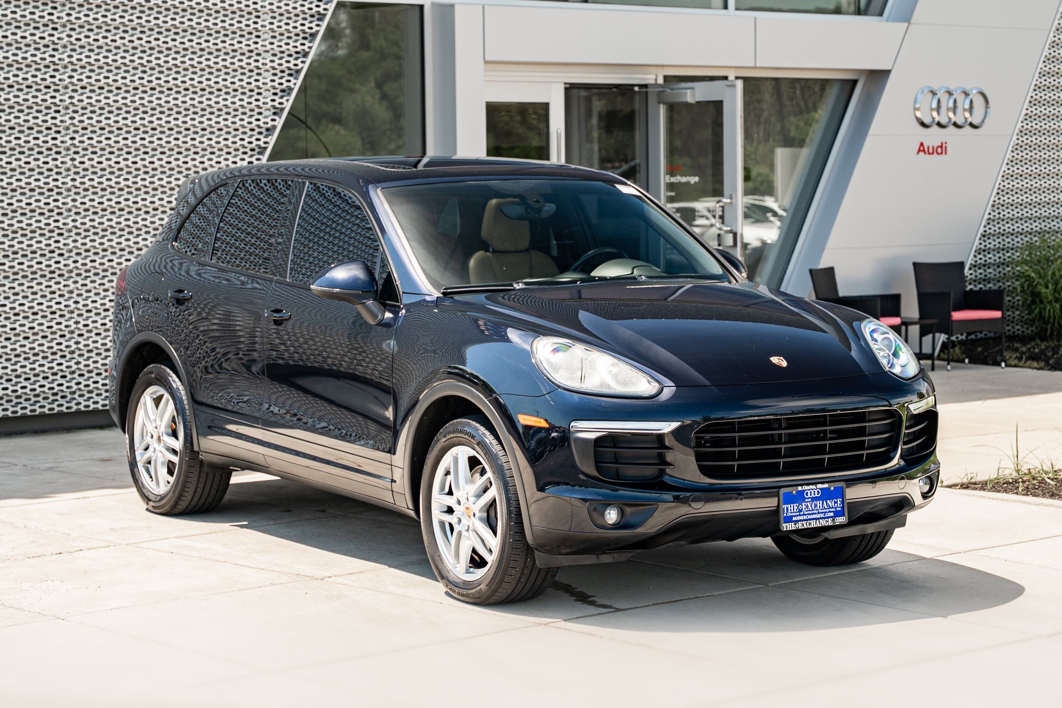 Used 2016 Porsche Cayenne Base with VIN WP1AA2A21GKA15102 for sale in St. Charles, IL