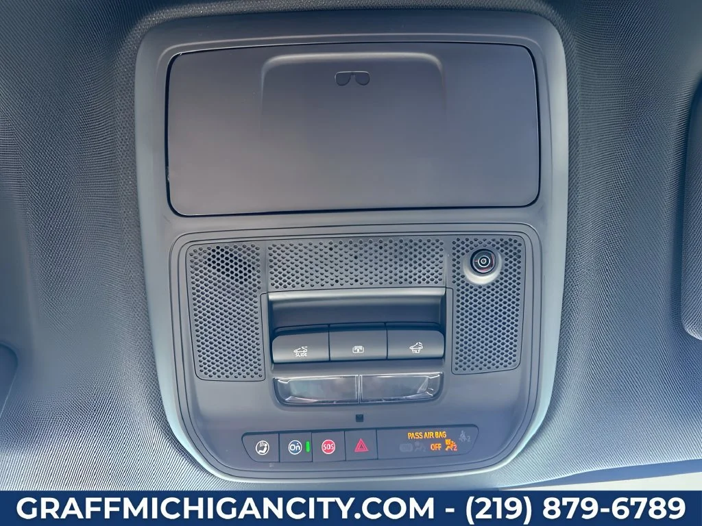 2027 GMC Acadia Elevation - Photo 27