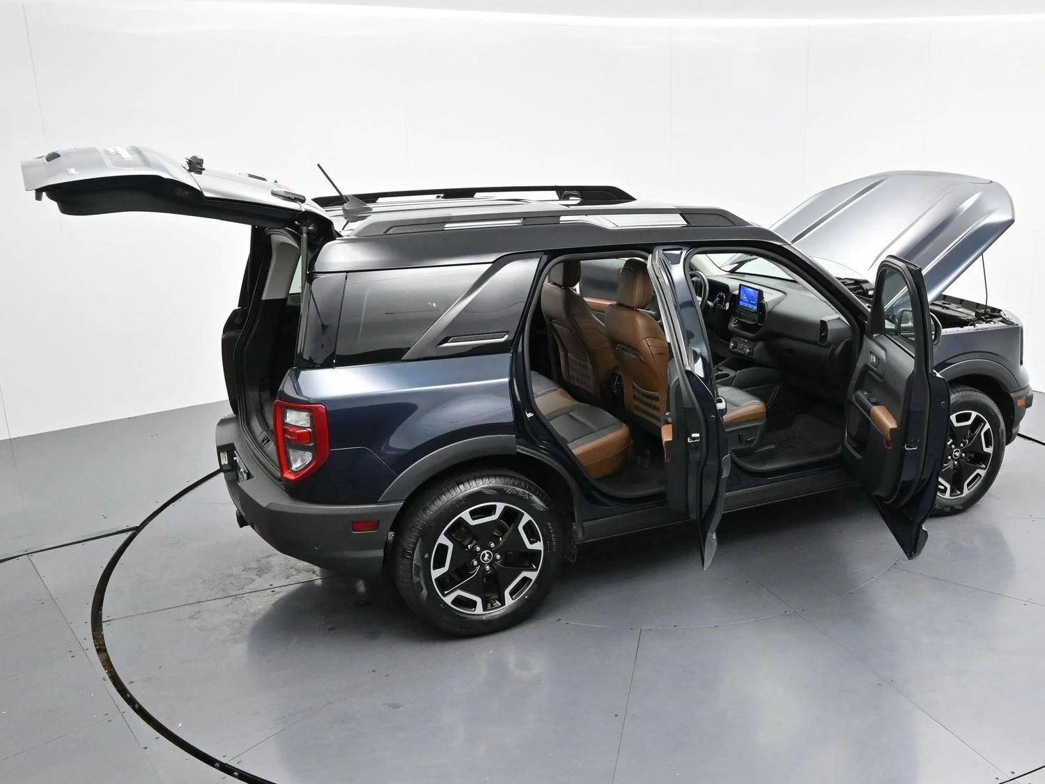Used 2021 Alto Blue Metallic Tinted Clearcoat Ford Outer Banks image 43