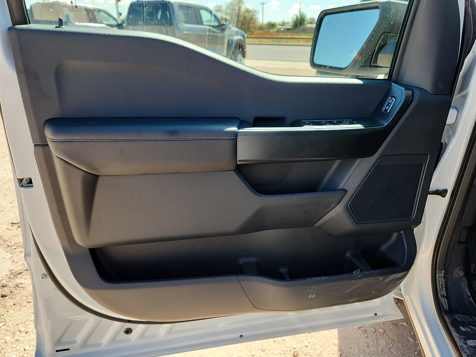 New 2026 Oxford White Ford STX image 14