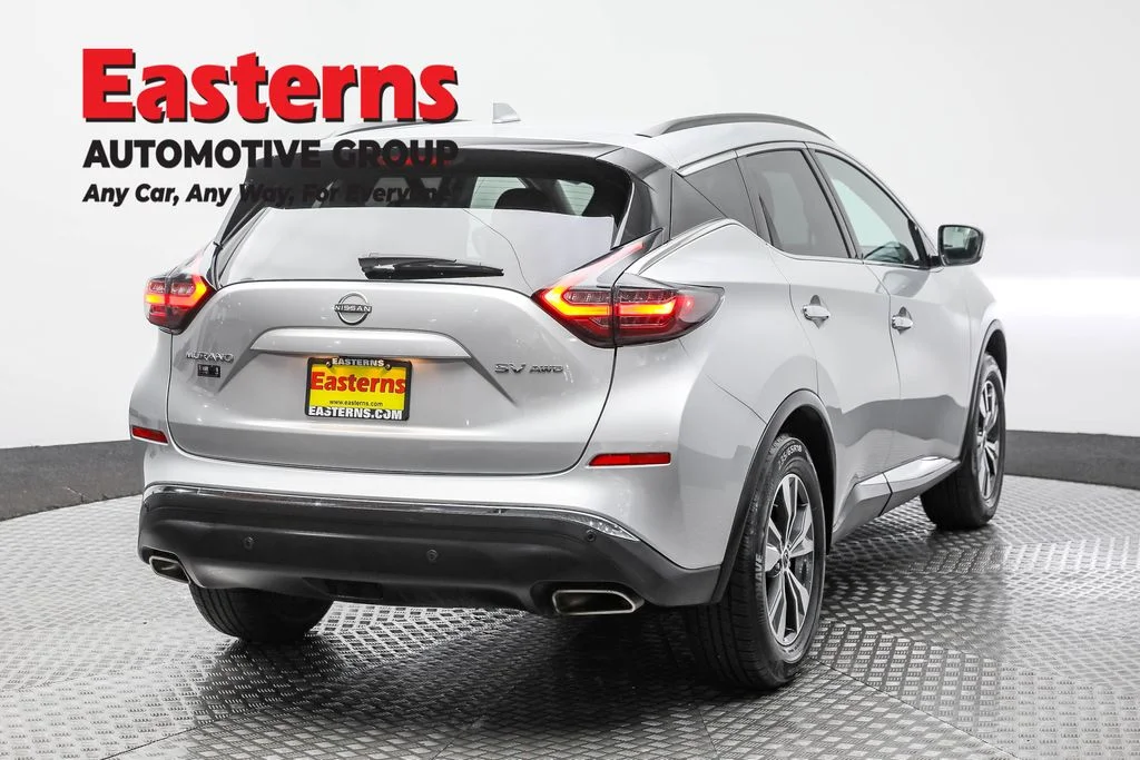 Used 2023 Silver Nissan SV image 5