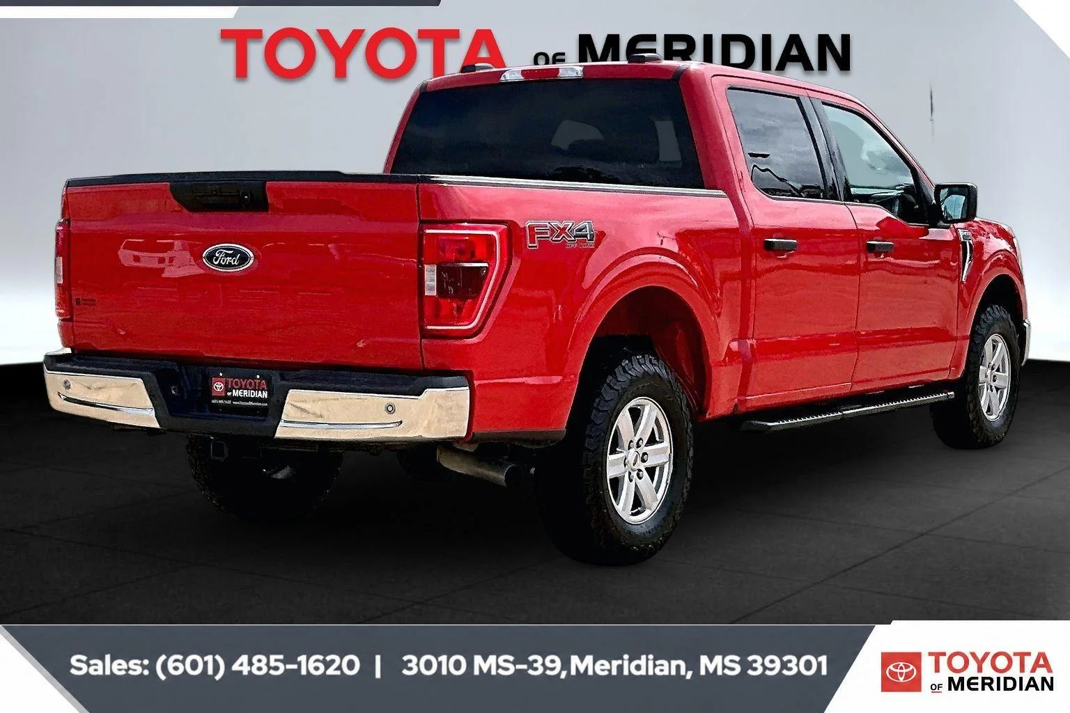 Used 2022 Race Red Ford XLT image 11