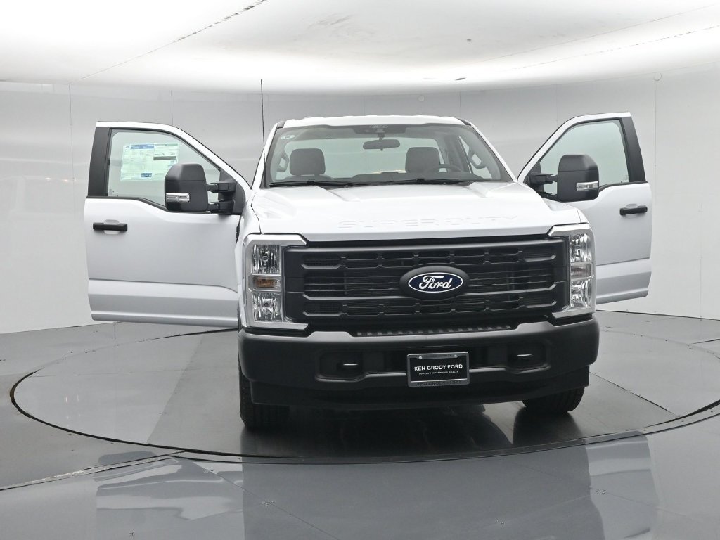 New 2027 Oxford White Ford XL image 26
