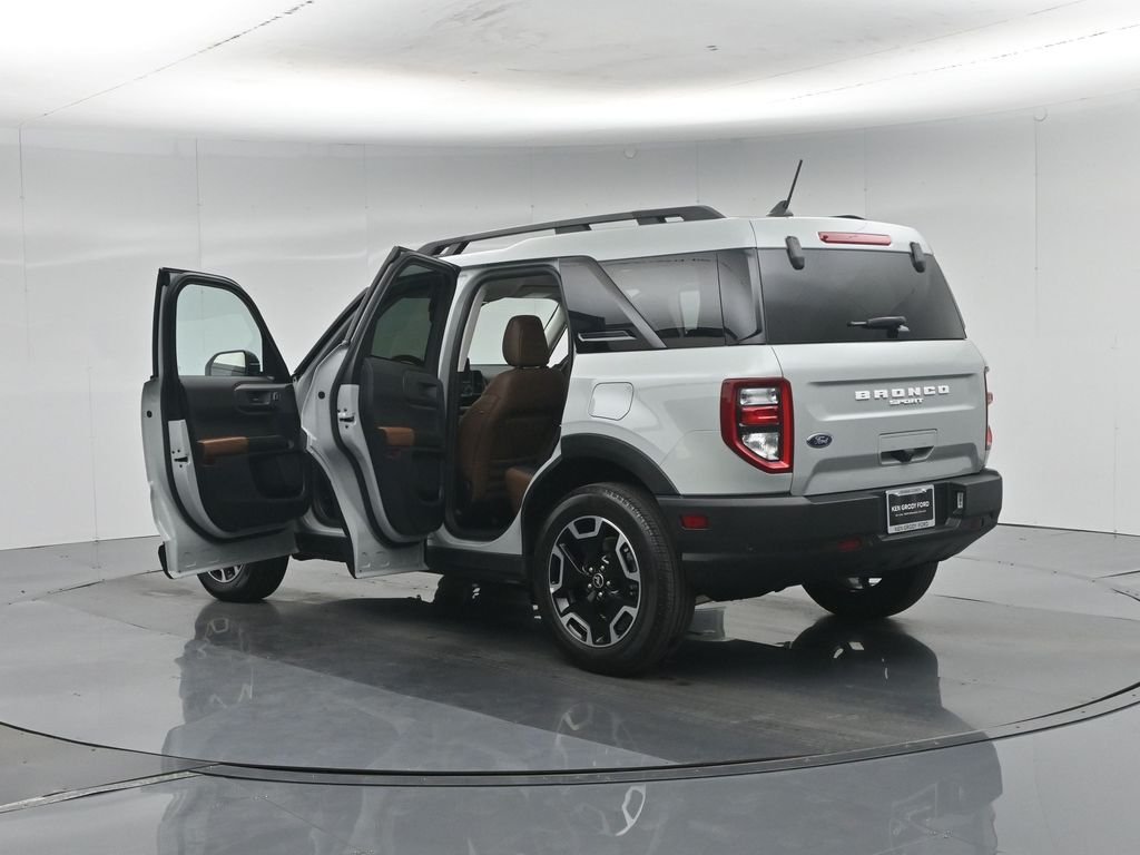 Certified Used 2023 Green Ford Outer Banks image 38