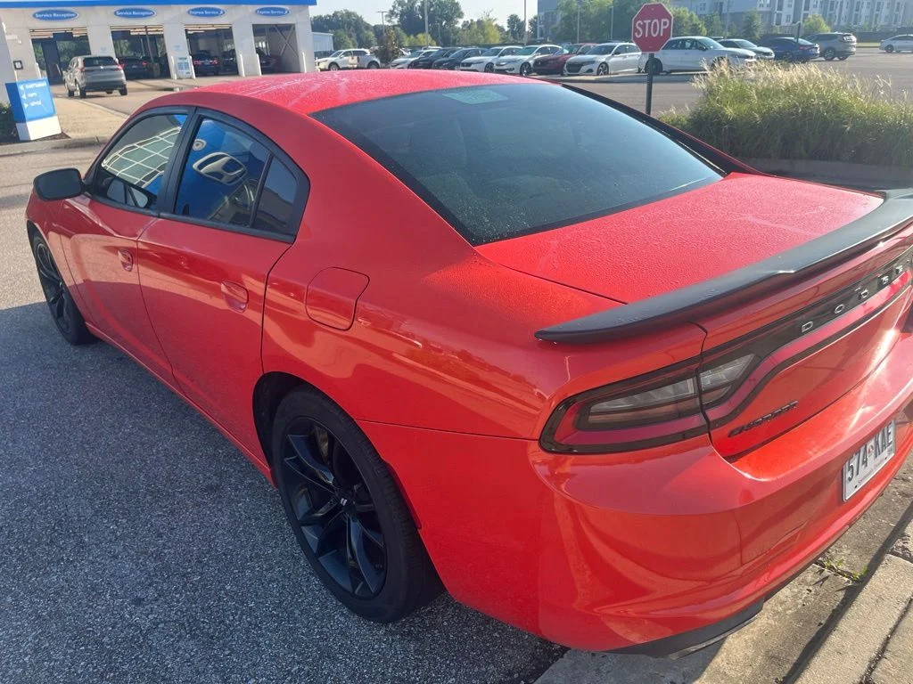 Used 2017 Go Mango! Dodge SE image 4