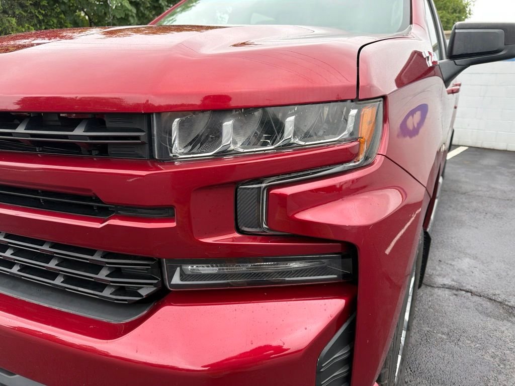 Used 2019 Red Tintcoat Chevrolet RST image 9