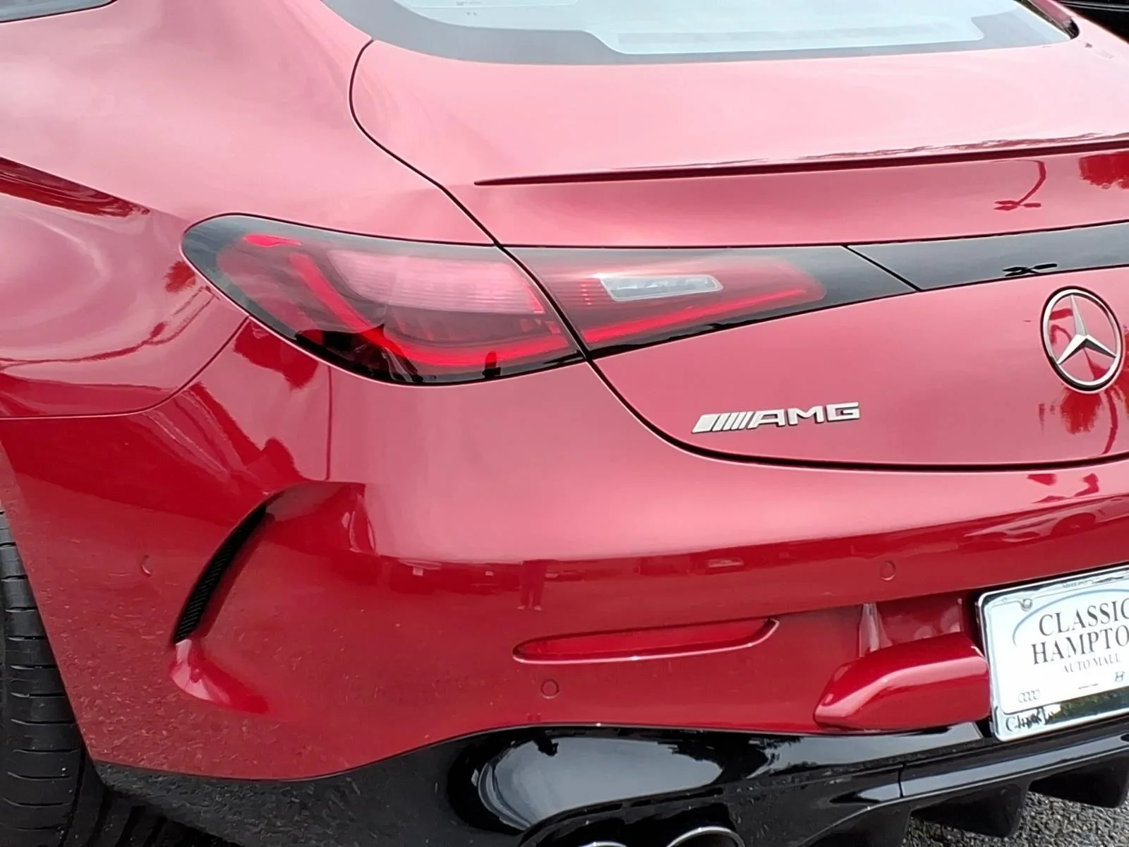 New 2026 MANUFAKTUR Patagonia Red Metallic Mercedes-Benz AMG® CLE 53 image 9