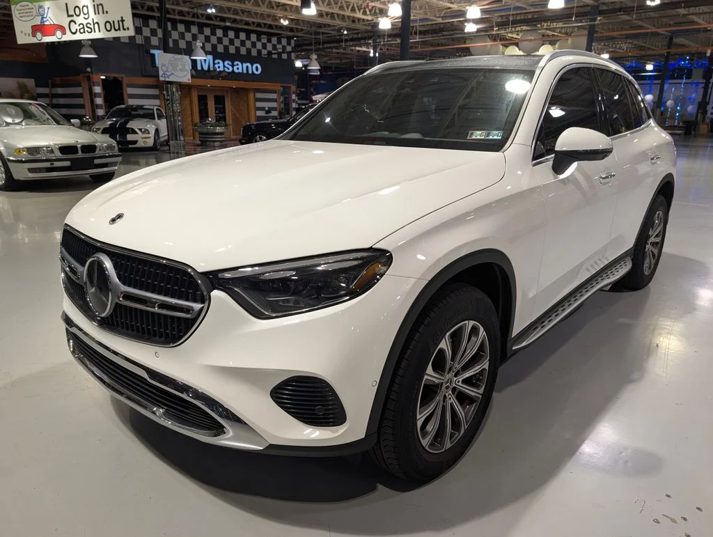 2025 Mercedes-Benz GLC